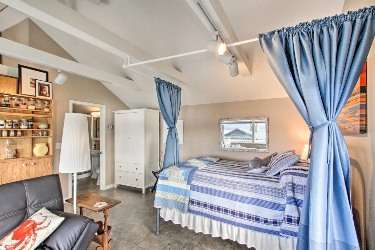 פורט טאונסנד Idyllic Waterfront Cottage With Beach And Sunset Views מראה חיצוני תמונה